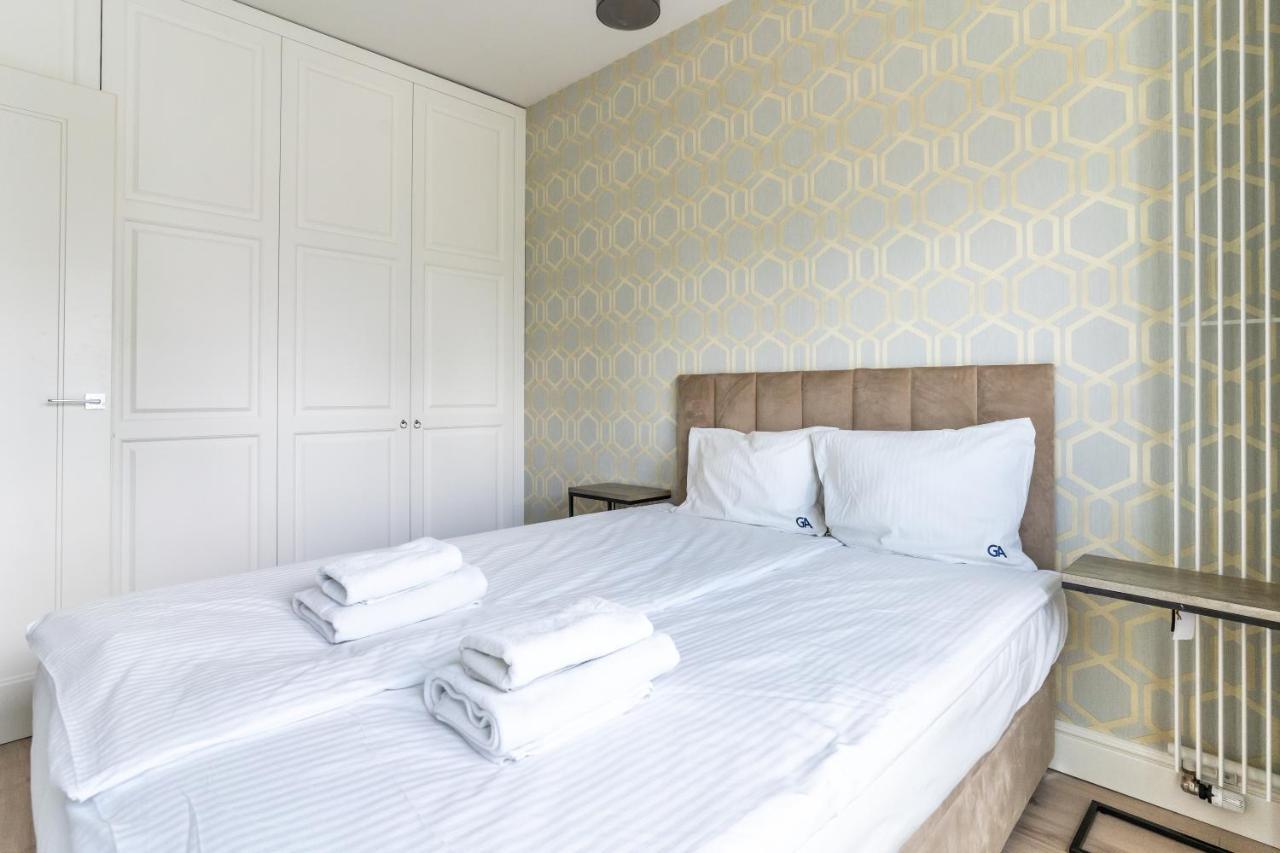Apartamenty Mennica Residence - Golden Apartments Varšava Exteriér fotografie