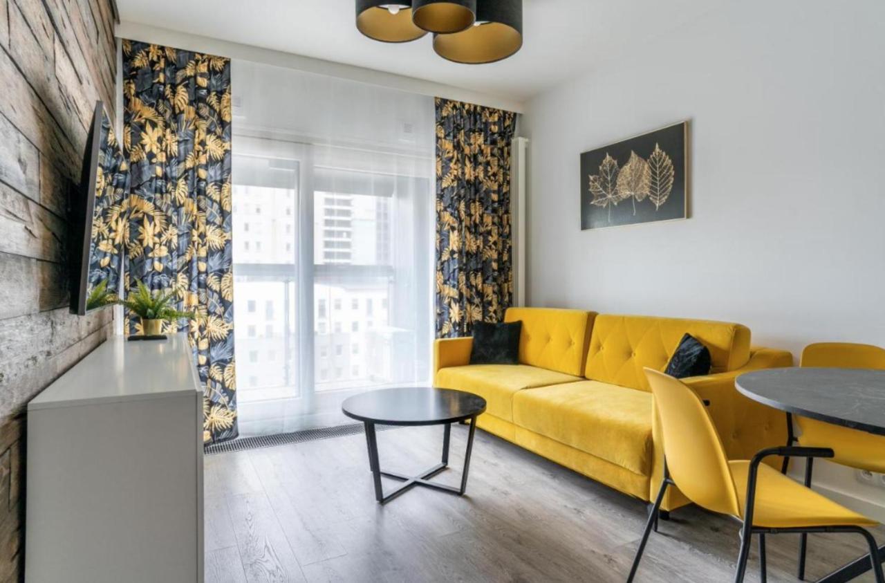 Apartamenty Mennica Residence - Golden Apartments Varšava Exteriér fotografie