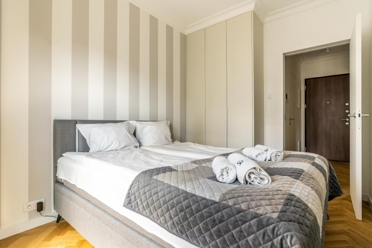 Apartamenty Mennica Residence - Golden Apartments Varšava Exteriér fotografie